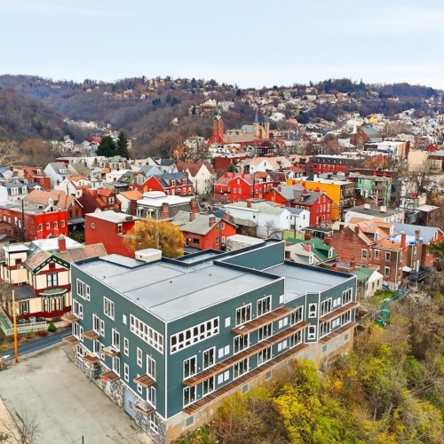 a city with many buildings